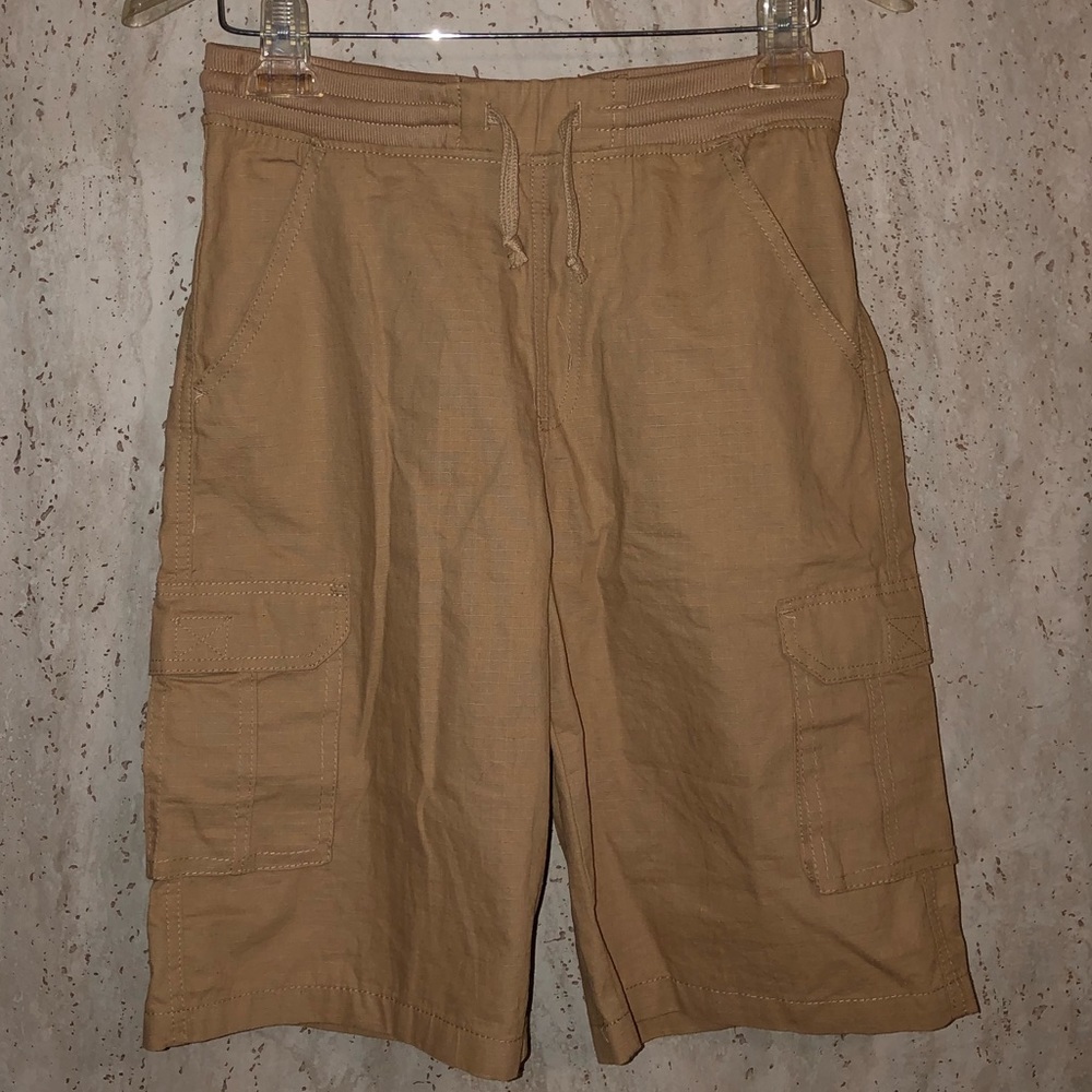 Boys khaki shorts open trails large